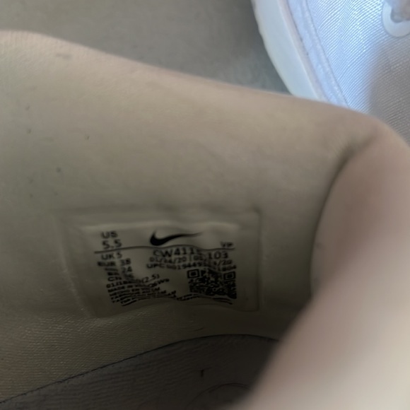 Nike Kevin Durant no. 7 size 5.5 - Picture 4 of 4